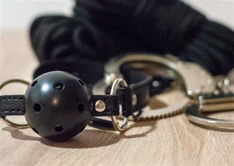 bdsm dp|Gefesselt, geknebelt und DPd